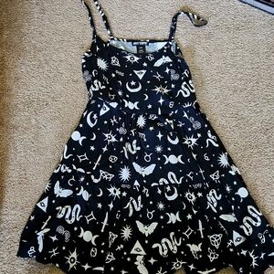 Hot Topic Witchy Dress